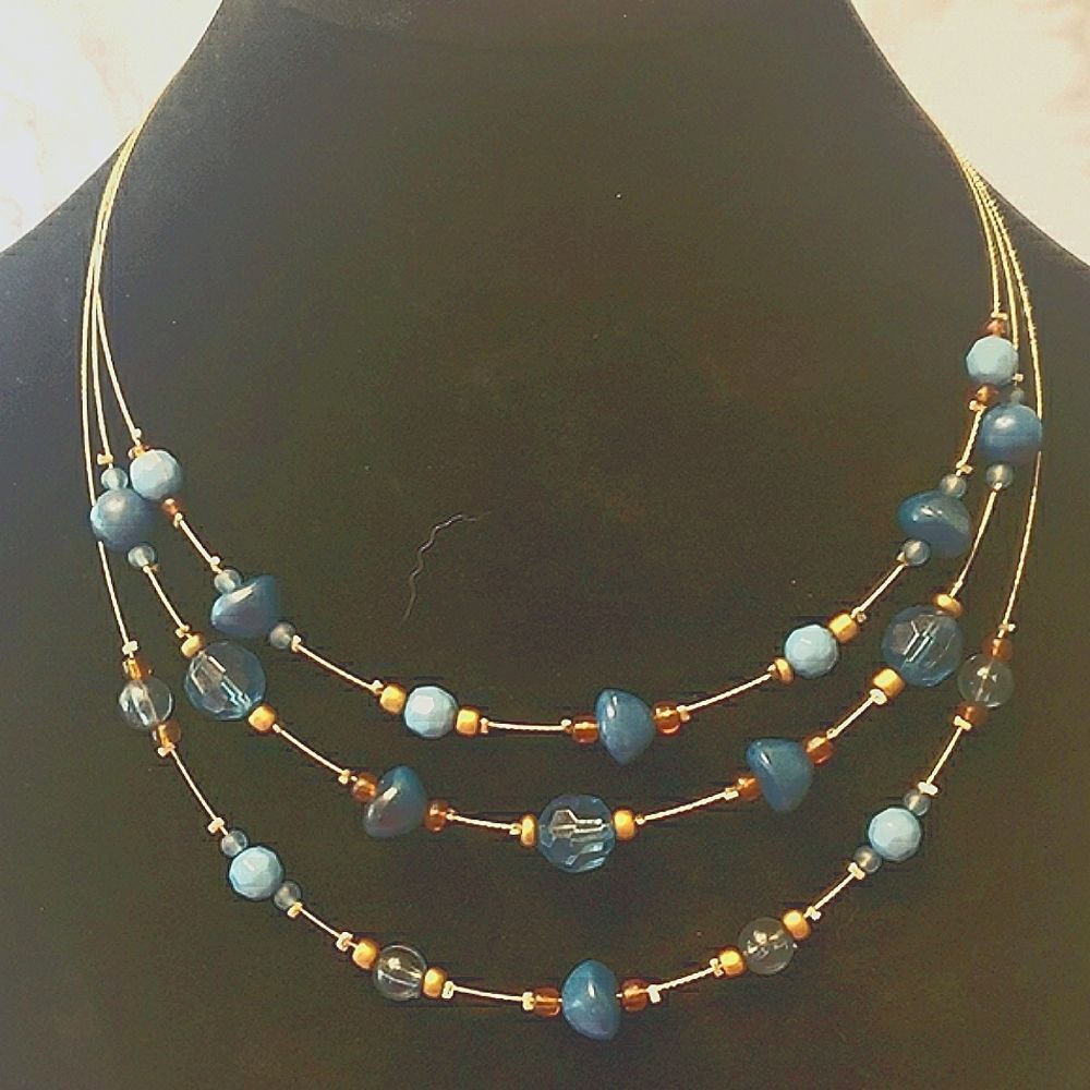 Handmade 3-strand goldtone wire necklace w/blue, gold & copper-colored beads